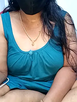 Snapshot of tamil_sarah chatting on June 12, 2026, 3:54 pm tamil sarah online show from June 12, 2026, 3:54 pm