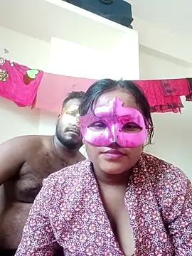 Snapshot of secret_-Couples chatting on June 13, 2026, 7:39 am secret -Couples online show from June 13, 2026, 7:39 am