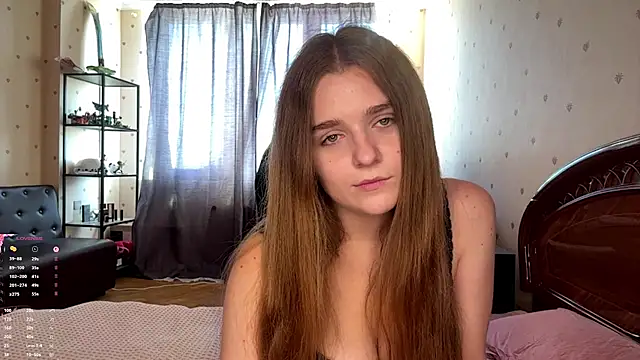 Snapshot of Annaeyes chatting on July 18, 2026, 7:28 am Annaeyes online show from July 18, 2026, 7:28 am