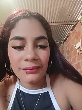 Snapshot of dulce_amber21 chatting on July 28, 2026, 8:52 pm dulce amber21 online show from July 28, 2026, 8:52 pm