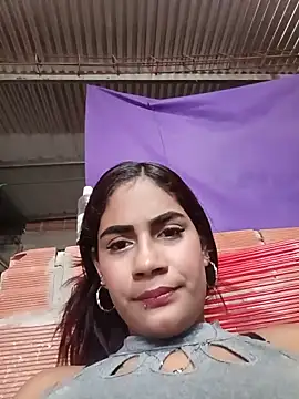 Snapshot of dulce_amber21 chatting on June 17, 2026, 12:59 pm dulce amber21 online show from June 17, 2026, 12:59 pm
