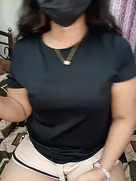 Snapshot of Gauri_Xx chatting on July 26, 2026, 5:20 pm Gauri Xx online show from July 26, 2026, 5:20 pm