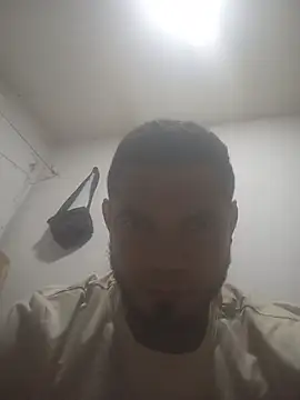 Snapshot of frankfoxi chatting on June 13, 2026, 6:06 pm frankfoxi online show from June 13, 2026, 6:06 pm