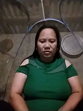 Snapshot of Chily-yy chatting on July 1, 2026, 5:24 pm Chily-yy online show from July 1, 2026, 5:24 pm