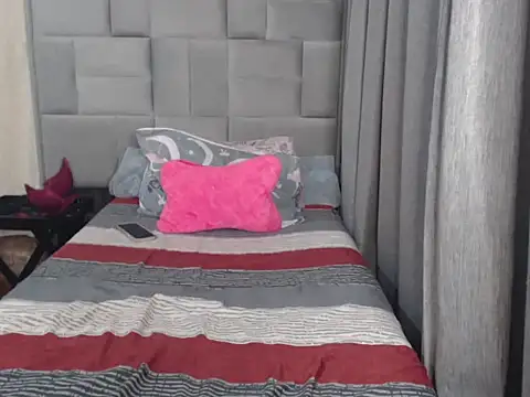 Snapshot of Wifey_Amanda chatting on June 29, 2026, 4:08 am Wifey Amanda online show from June 29, 2026, 4:08 am