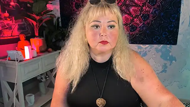Snapshot of EvaMurller chatting on July 17, 2026, 9:39 am EvaMurller online show from July 17, 2026, 9:39 am