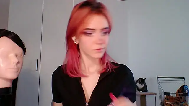 Snapshot of KayleneWesterberg chatting on June 11, 2026, 4:48 pm KayleneWesterberg online show from June 11, 2026, 4:48 pm