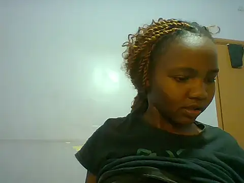 Snapshot of sexie_for_daddie chatting on July 15, 2026, 7:48 am sexie for daddie online show from July 15, 2026, 7:48 am