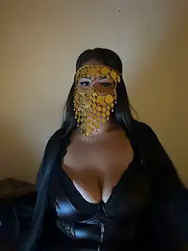 Snapshot of NiaBeurette chatting on June 28, 2026, 1:39 pm NiaBeurette online show from June 28, 2026, 1:39 pm