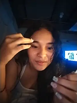 Snapshot of Kittyytinaa chatting on June 22, 2026, 3:25 am Kittyytinaa online show from June 22, 2026, 3:25 am