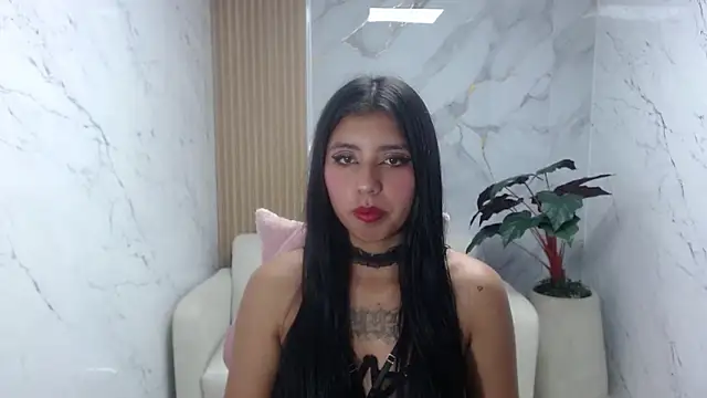 Snapshot of Scarlet_tf chatting on June 13, 2026, 3:37 am Scarlet tf online show from June 13, 2026, 3:37 am