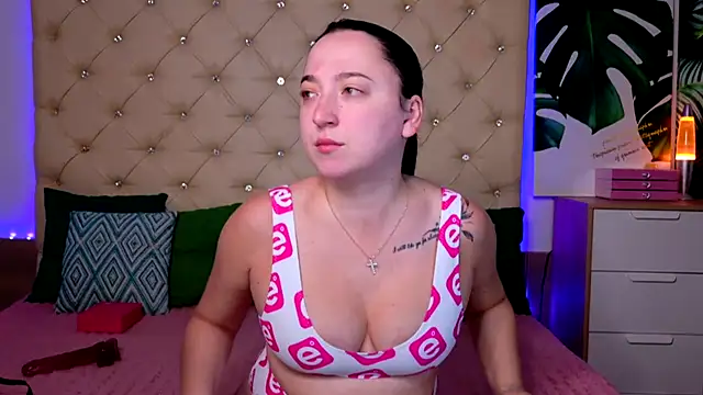 Snapshot of AVA_MAXIMUS chatting on June 17, 2026, 4:45 am AVA MAXIMUS online show from June 17, 2026, 4:45 am
