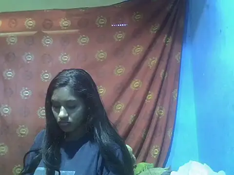 Snapshot of indianbeauty980 chatting on August 4, 2026, 9:47 am indianbeauty980 online show from August 4, 2026, 9:47 am