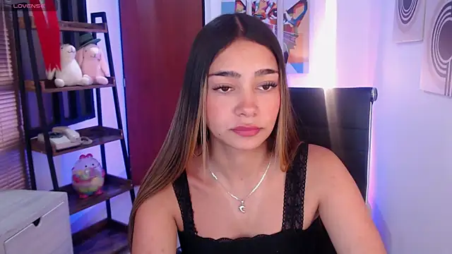 Snapshot of sahara_9 chatting on July 16, 2026, 7:44 pm sahara 9 online show from July 16, 2026, 7:44 pm