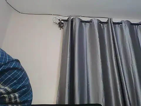 Snapshot of Black_prettty chatting on June 22, 2026, 4:37 pm Black prettty online show from June 22, 2026, 4:37 pm