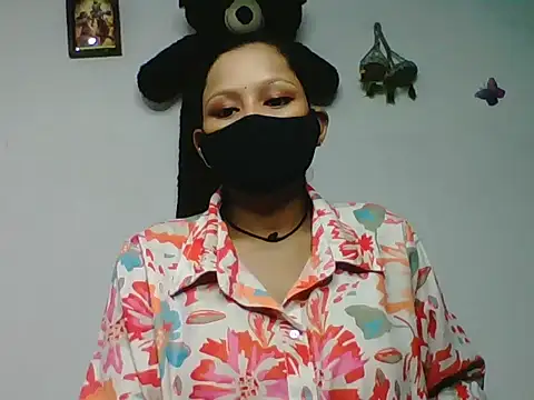 Snapshot of RADHIKA_SINGH8 chatting on June 20, 2026, 8:19 am RADHIKA SINGH8 online show from June 20, 2026, 8:19 am