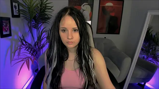 AmeliaRiviera online show from June 30, 2026, 5:40 am