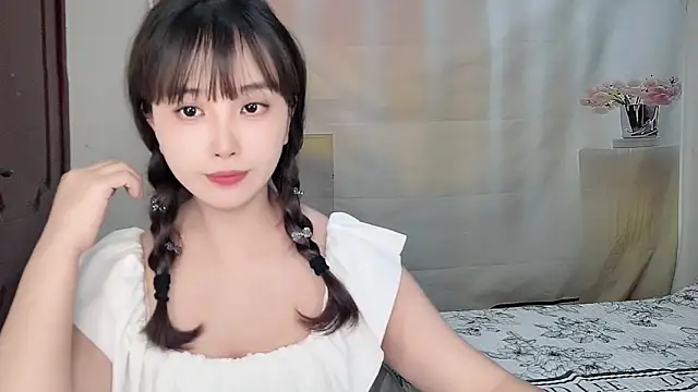 Yesqiko online show from June 22, 2026, 2:14 pm