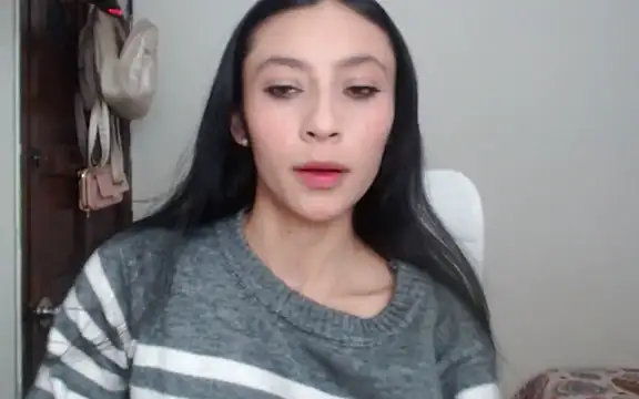 Snapshot of Salomesweet02 chatting on July 16, 2026, 2:36 pm Salomesweet02 online show from July 16, 2026, 2:36 pm