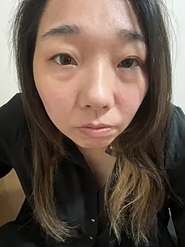 Snapshot of MIYABI_CHAN chatting on July 3, 2026, 4:41 am MIYABI CHAN online show from July 3, 2026, 4:41 am