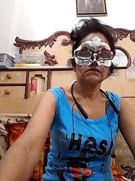 Snapshot of Indianbhaabhi chatting on July 12, 2026, 12:06 pm Indianbhaabhi online show from July 12, 2026, 12:06 pm