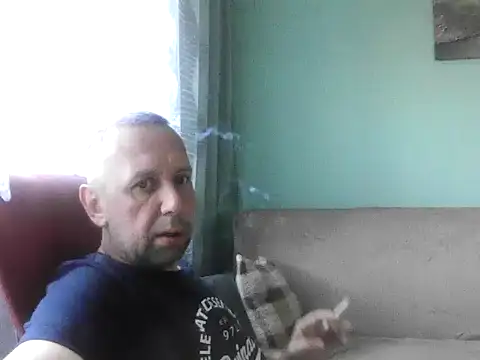 Snapshot of RafalekRozmarynowski81 chatting on July 19, 2026, 5:16 am RafalekRozmarynowski81 online show from July 19, 2026, 5:16 am