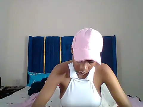 Snapshot of jay-ezike chatting on July 13, 2026, 1:38 am jay-ezike online show from July 13, 2026, 1:38 am