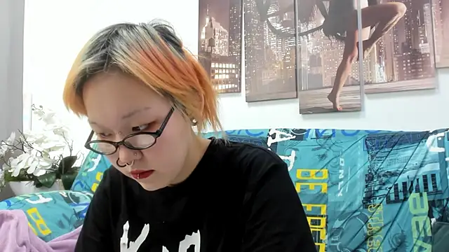 Snapshot of Cute__Kiko chatting on July 7, 2026, 1:08 am Cute Kiko online show from July 7, 2026, 1:08 am