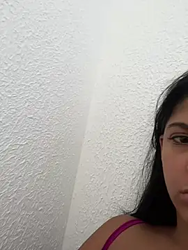 Snapshot of Palominhasafadinha_ chatting on July 9, 2026, 2:05 pm Palominhasafadinha online show from July 9, 2026, 2:05 pm