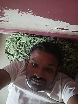Snapshot of bkstar14 chatting on July 2, 2026, 2:12 am bkstar14 online show from July 2, 2026, 2:12 am