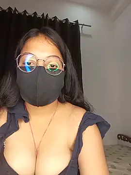 hottydisha online show from June 29, 2026, 3:46 am