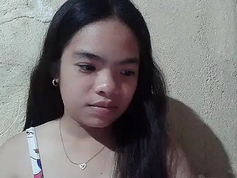 Snapshot of pretty_gia chatting on July 9, 2026, 2:38 pm pretty gia online show from July 9, 2026, 2:38 pm