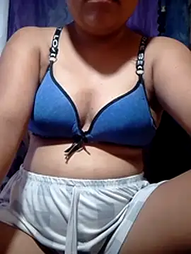 HotPussyPinay online show from July 16, 2026, 5:10 pm