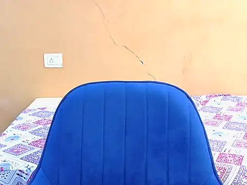 Snapshot of dream_-girl chatting on July 12, 2026, 5:41 am dream -girl online show from July 12, 2026, 5:41 am