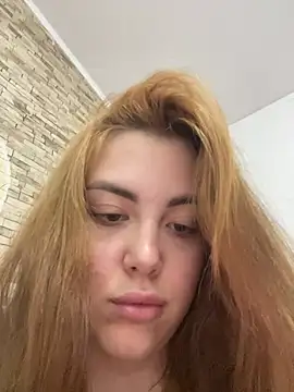 Snapshot of ariana_mivy chatting on June 15, 2026, 6:40 pm ariana mivy online show from June 15, 2026, 6:40 pm