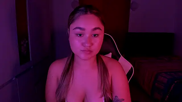 Snapshot of Samantha_ConnorX chatting on July 3, 2026, 5:41 pm Samantha ConnorX online show from July 3, 2026, 5:41 pm
