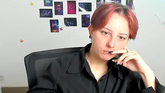 Snapshot of Dilara_Kiss_ chatting on June 26, 2026, 5:24 am Dilara Kiss online show from June 26, 2026, 5:24 am