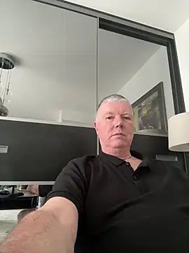 Snapshot of cumboy chatting on February 23, 2026, 1:33 pm cumboy online show from February 23, 2026, 1:33 pm