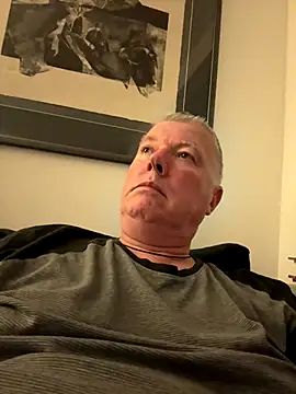 Snapshot of cumboy chatting on September 9, 2025, 10:52 pm cumboy online show from September 9, 2025, 10:52 pm