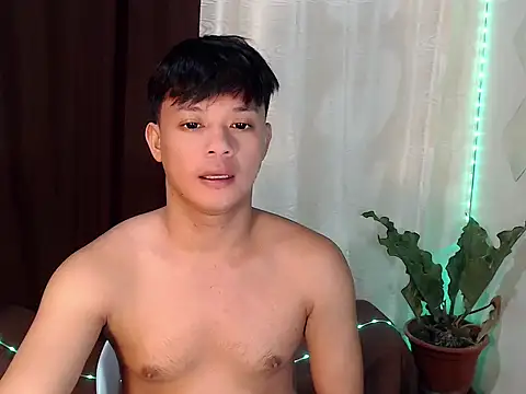 Snapshot of kingdomcum96 chatting on July 3, 2026, 10:27 pm kingdomcum96 online show from July 3, 2026, 10:27 pm