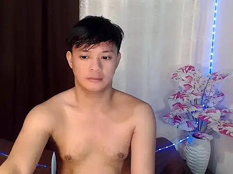 Snapshot of kingdomcum96 chatting on July 14, 2026, 10:27 pm kingdomcum96 online show from July 14, 2026, 10:27 pm