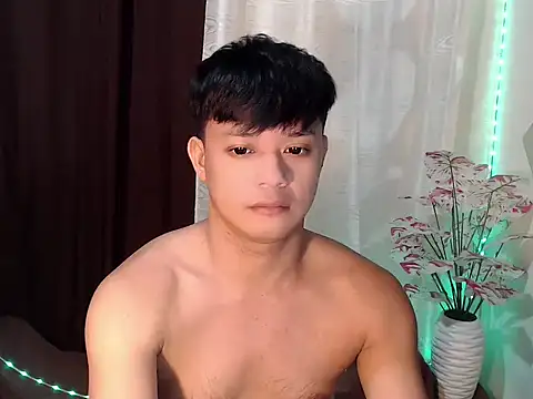 Snapshot of kingdomcum96 chatting on July 9, 2026, 10:20 pm kingdomcum96 online show from July 9, 2026, 10:20 pm