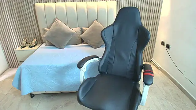 Snapshot of Maissa_nakier chatting on July 31, 2026, 2:05 pm Maissa nakier online show from July 31, 2026, 2:05 pm
