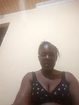 Snapshot of freaky-pussy2 chatting on July 13, 2026, 11:20 am freaky-pussy2 online show from July 13, 2026, 11:20 am