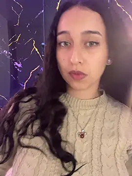 ZoeBlissX online show from June 20, 2026, 11:26 am