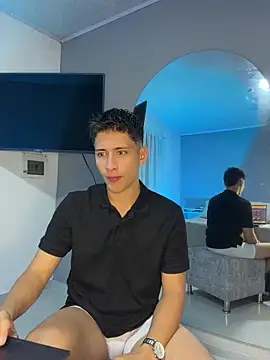 Snapshot of SantiLux_ chatting on July 11, 2026, 11:49 pm SantiLux online show from July 11, 2026, 11:49 pm