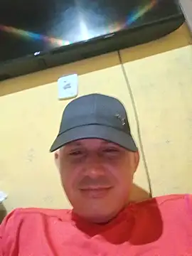 Snapshot of jozf897 chatting on June 17, 2026, 3:28 am jozf897 online show from June 17, 2026, 3:28 am