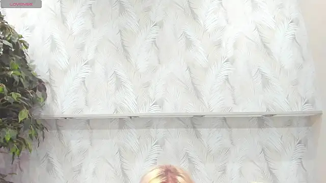 Snapshot of Nika-Smith chatting on July 28, 2026, 9:28 am Nika-Smith online show from July 28, 2026, 9:28 am