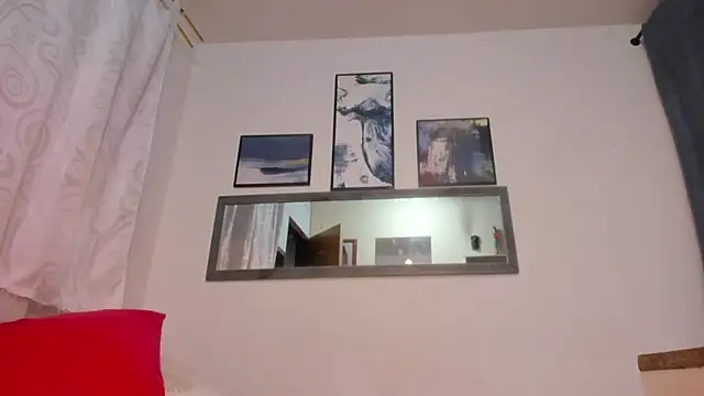 Snapshot of Crazy_addixtion chatting on March 16, 2025, 8:43 pm Crazy addixtion online show from March 16, 2025, 8:43 pm