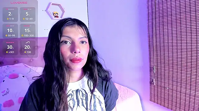 Snapshot of Saki_Akanne chatting on July 21, 2026, 10:27 am Saki Akanne online show from July 21, 2026, 10:27 am